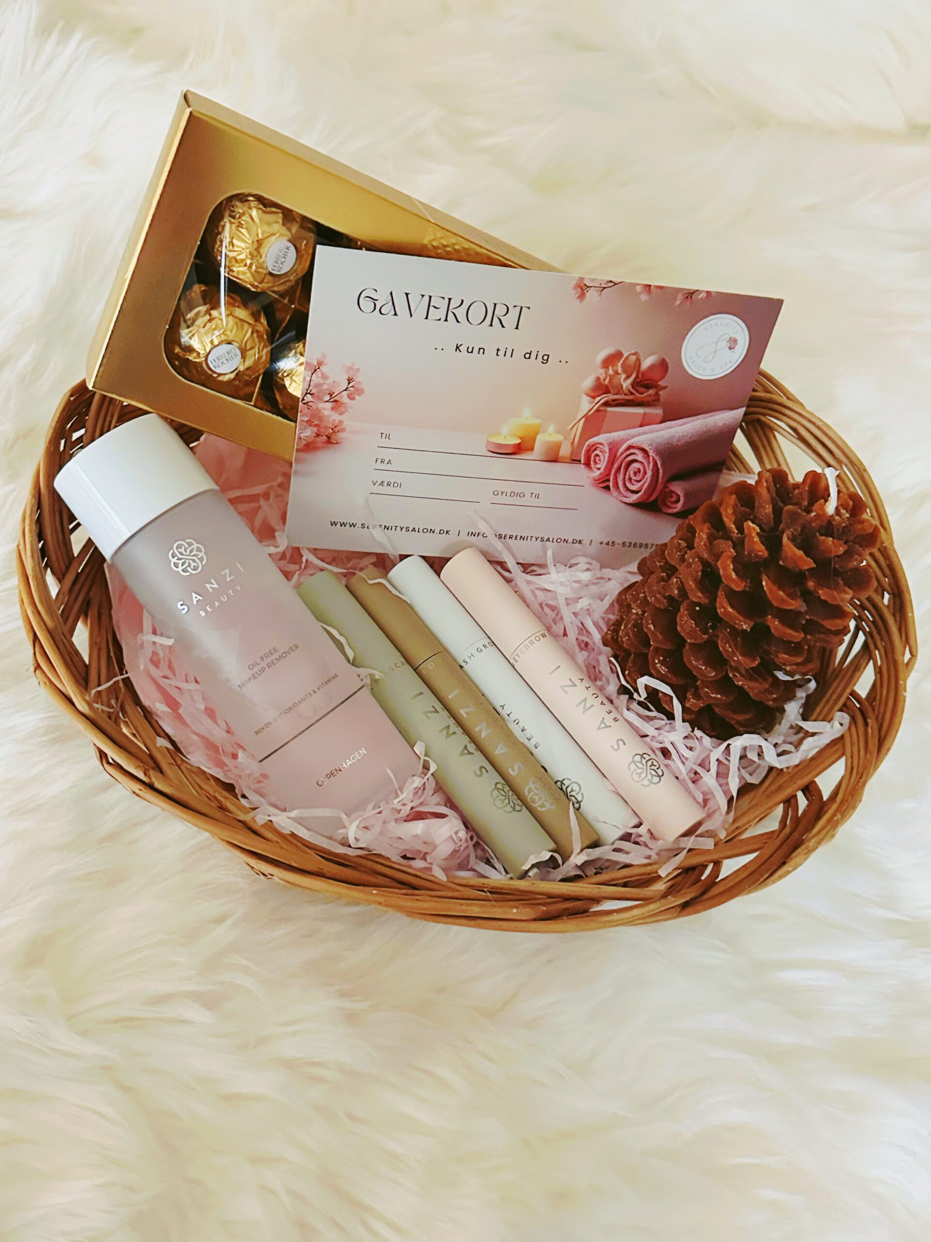 Serenity - 3,000 kr Gift Card (Kopier) (Kopier) (Kopier) (Kopier) (Kopier)